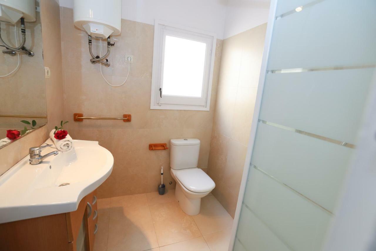 Costa Daurada Apartaments - Costa Azul Luxe 萨洛 外观 照片